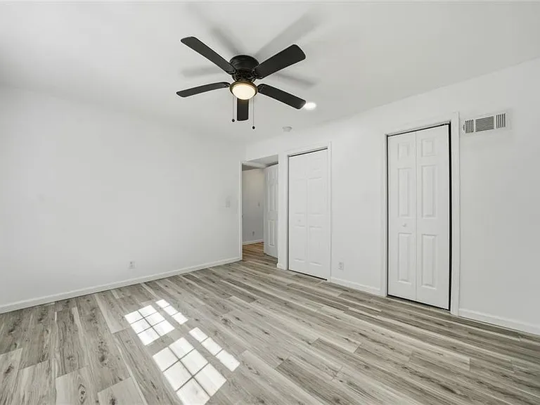 3920 Wedgefield Cir — Photo 9