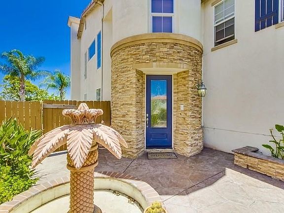 3rd image of 1147 Surf Crest Dr
