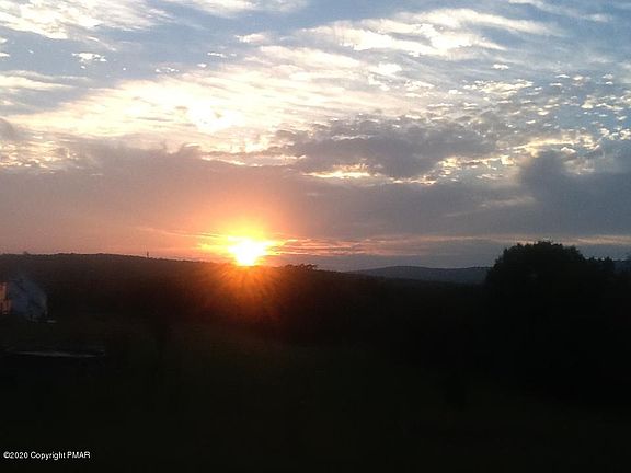 4th image of Lr 45042/sugar Hollow Rd
