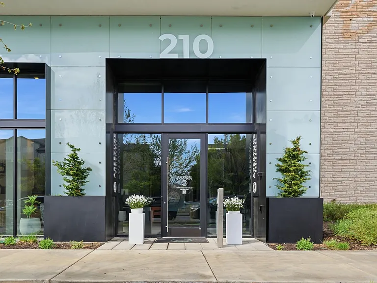 Aperture Entrance Aperture Entrance