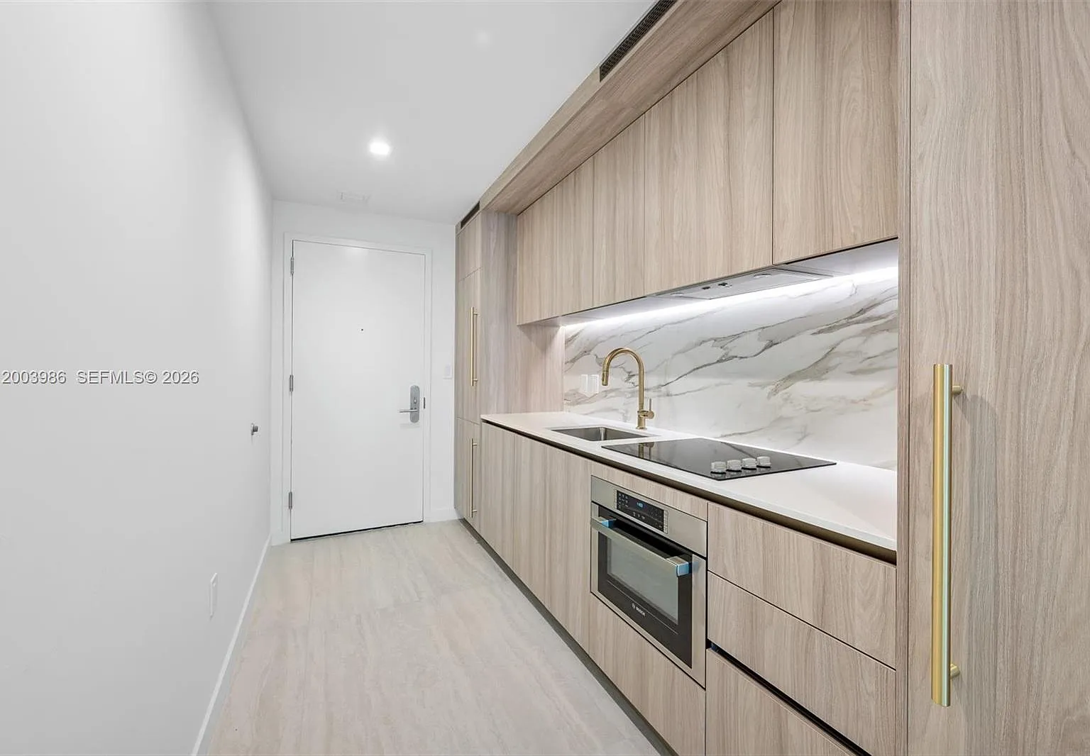 Viceroy Residences — Photo 4