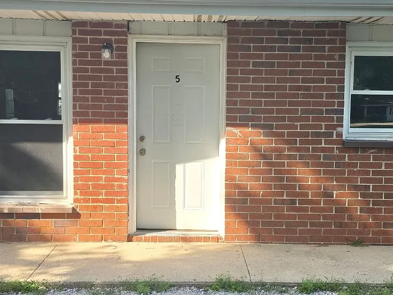 104 S Prettyman St #5 — Photo 1