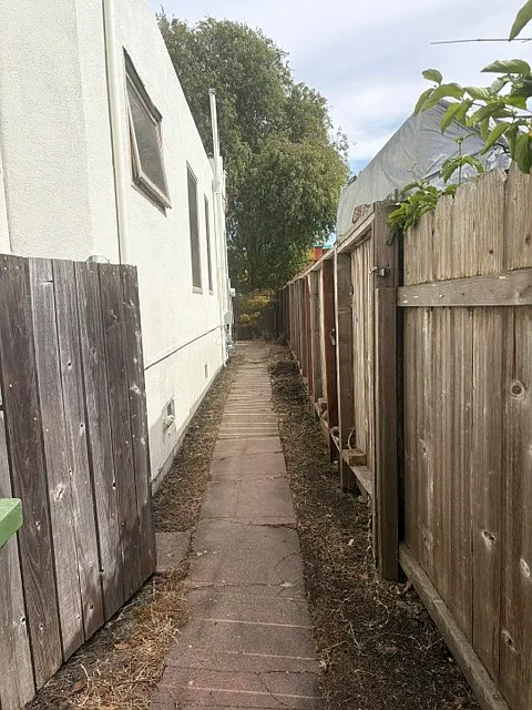 2 bed, 1200 sqft, $4,700 — Photo 3