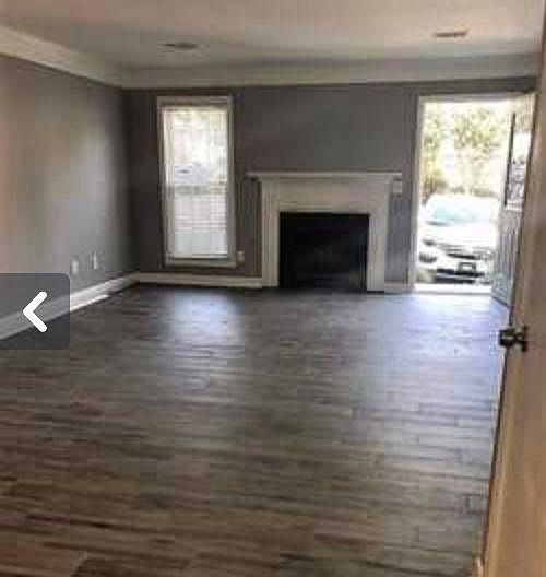 1st image of 6636 Wellington Sq