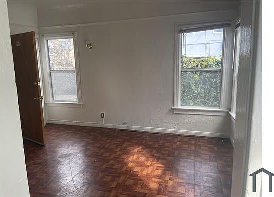 4th image of 4017 W 28th St APT 15
