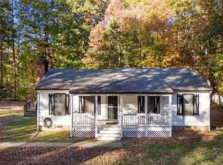 3269 Countryside West Dr, Gum Spring, VA 23065