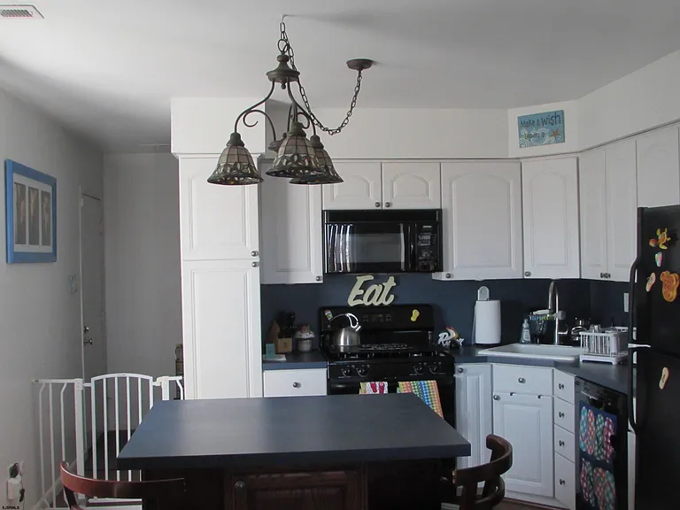 410 N Wissahickon Ave — Photo 4