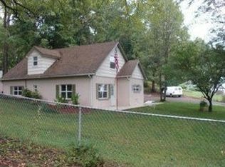 5005 Moss Dr, Knoxville, TN 37912