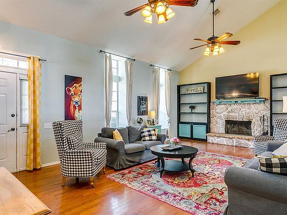 3rd image of 7500 Meadowview Ter