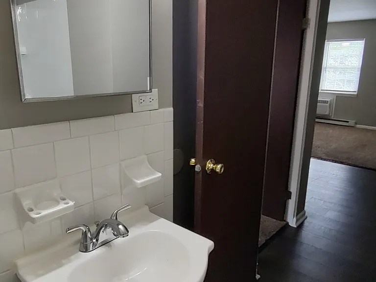 Phoenix Apartments — Photo 26