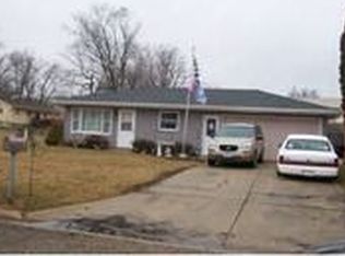 105 Pleasantview Rd, Marshalltown, IA 50158