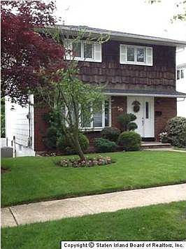 1st image of 28 Trent St