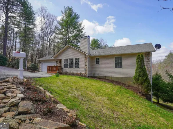 5116 Summer Wood Ln, Young Harris, GA 30582