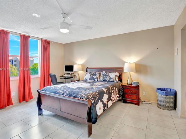 3651 Environ Blvd APT 461