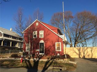 3 Dudley Ave, Warwick, RI 02889