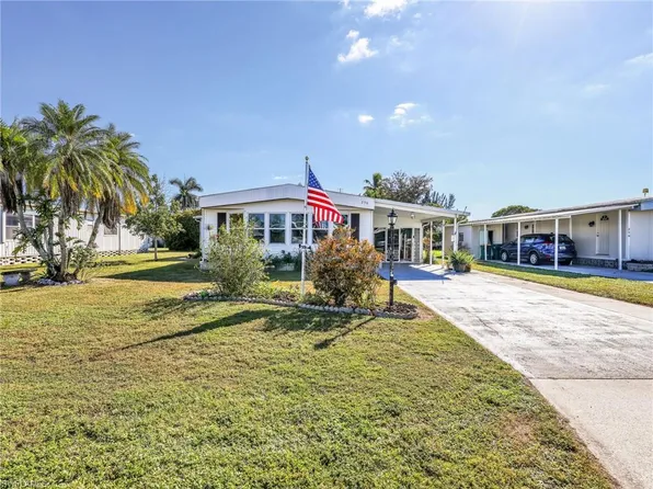 230 Matecumbe LN #248, NAPLES, FL 34114