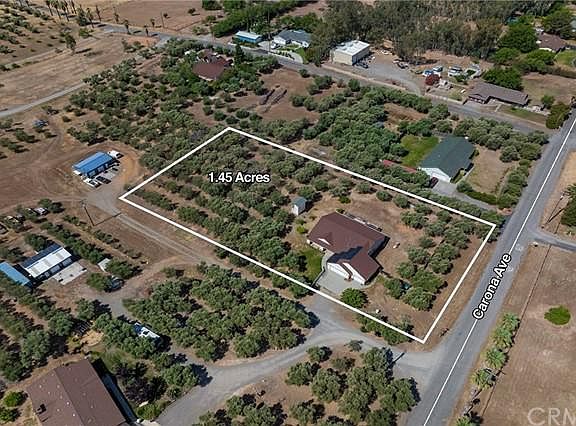 3rd image of 23539 Carona Ave