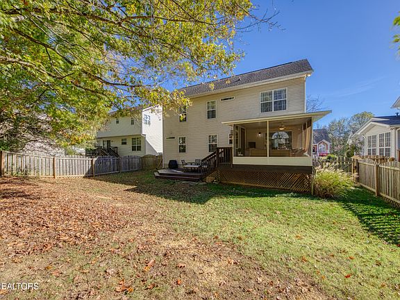 3rd image of 8117 Faircrest Ln