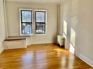 847 E 19th St APT 1B, Brooklyn, NY 11230