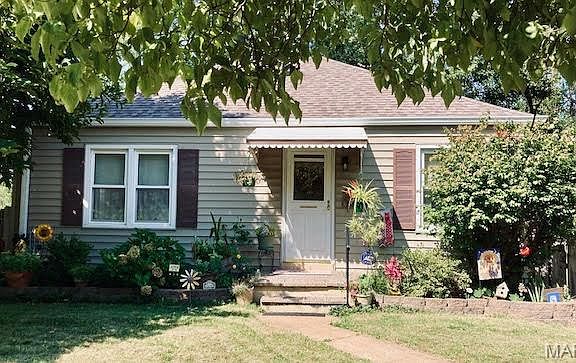 2nd image of 10011 Saint Martha Ln