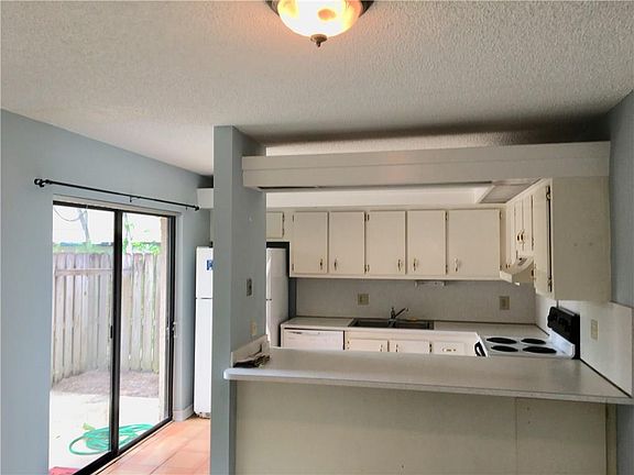 5th image of 1166 6th Ave