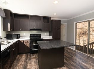 8 Burntwood Trl, Sylva, NC 28779