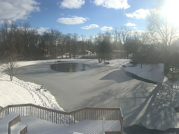 3rd image of 9788 Summers Pond Dr
