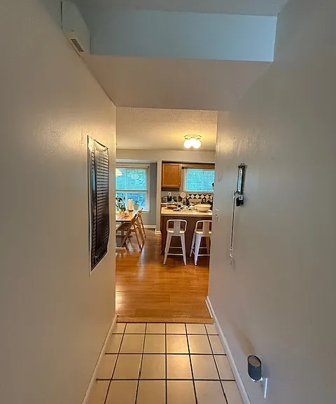 7753 Hathaway Park Ct — Photo 10