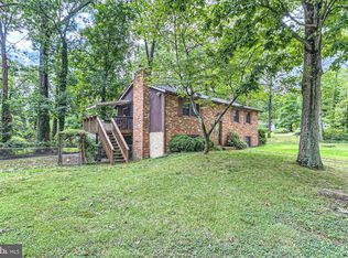 647 C St, Pasadena, MD 21122