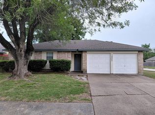 7902 Birchbark Dr, Humble, TX 77338