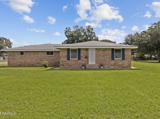 711 N Deshotels Ave, Kaplan, LA 70548