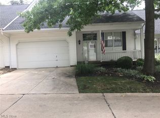 6829 Chaffee Ct #19, Brecksville, OH