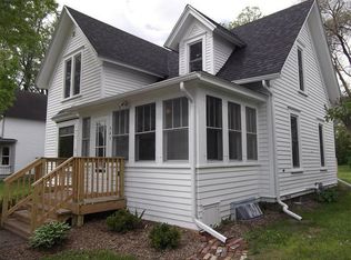 343 Myrtle St, Reedsburg, WI 53959