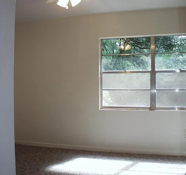 621 NW 36th Dr — Photo 14