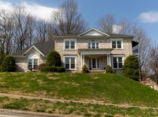 1908 Riva Ridge Rd, Louisville, KY 40214