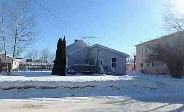 1st image of 530 4th St SE