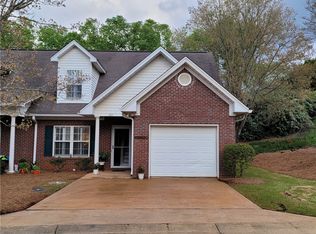 2428 E University Dr APT 202, Auburn, AL 36830