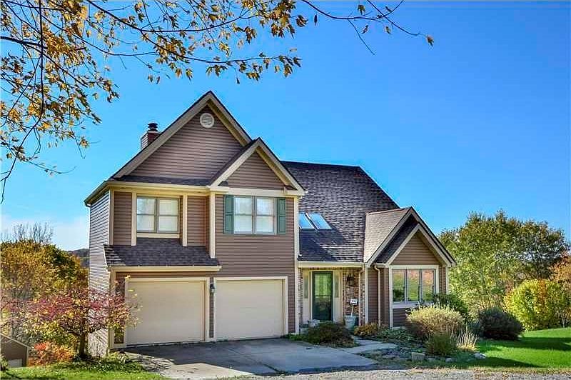 1st image of 111 Ascot Ct