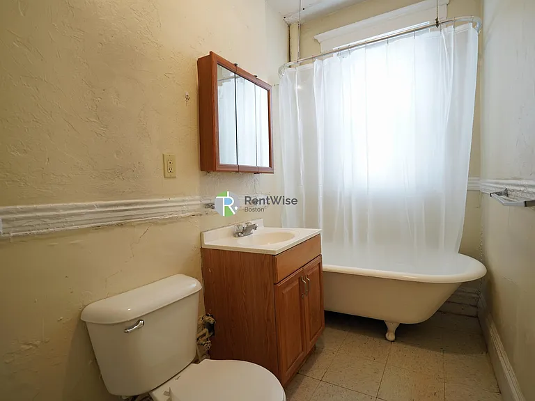 159 Kelton St #15U — Photo 11