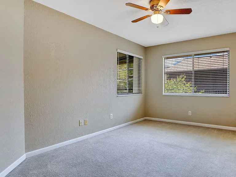 6019 Scotchwood Gln #204 — Photo 8