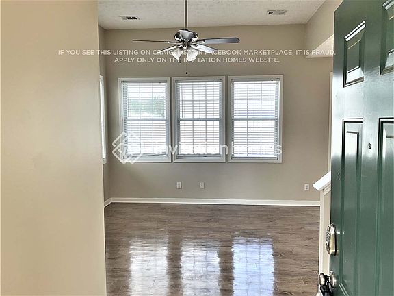 2nd image of 662 Bedford Ct