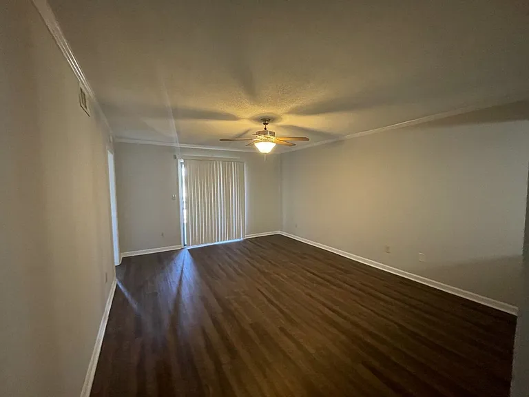 2505 W Broad St #224 — Photo 6