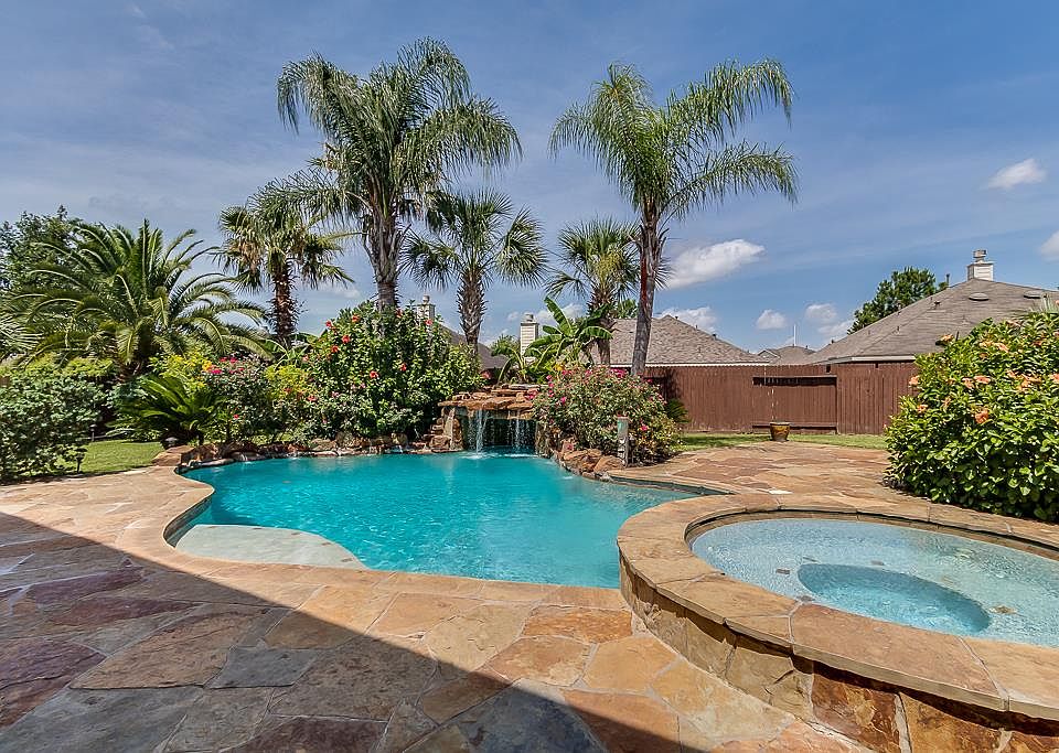 1st image of 12258 Cypress Shores Dr