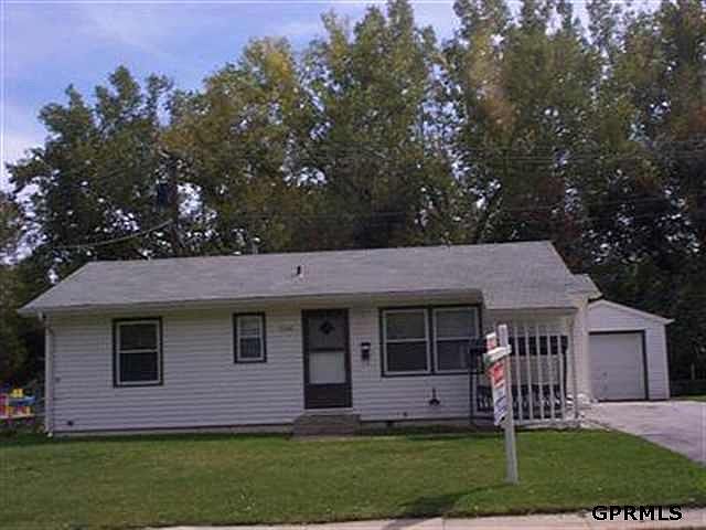 1st image of 7209 Park View Blvd