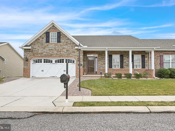 126 Stoners Cir, Littlestown, PA 17340