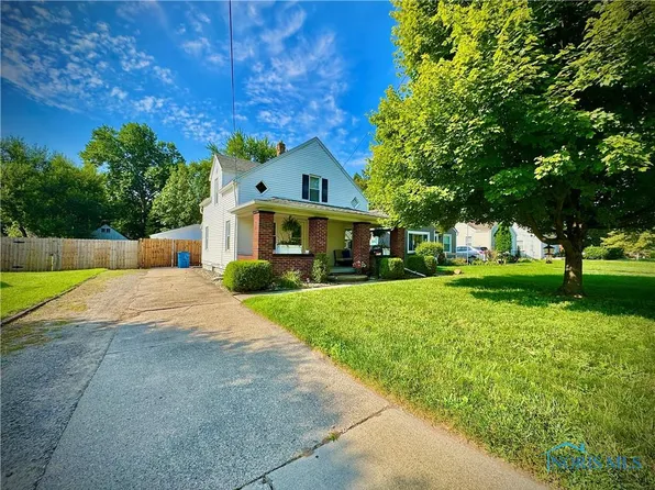 6711 Long St, Sylvania, OH 43560