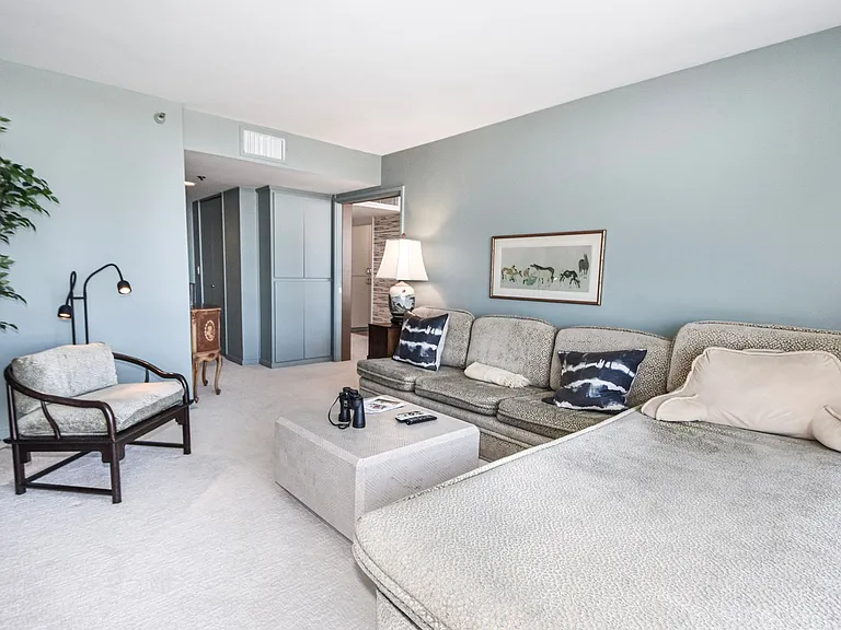 1750 Avenida Del Mundo Unit #804 — Photo 20