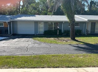 7517 W Seven Rivers Dr, Crystal River, FL 34429