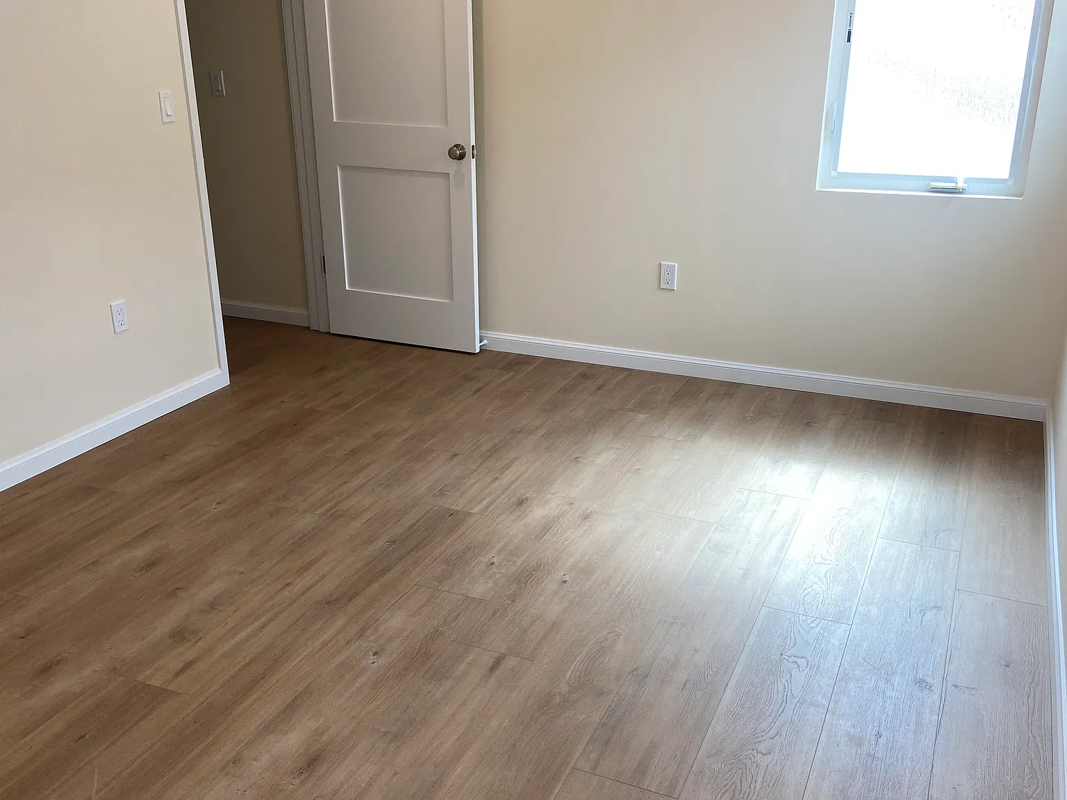 3118 W 48th St — Photo 3