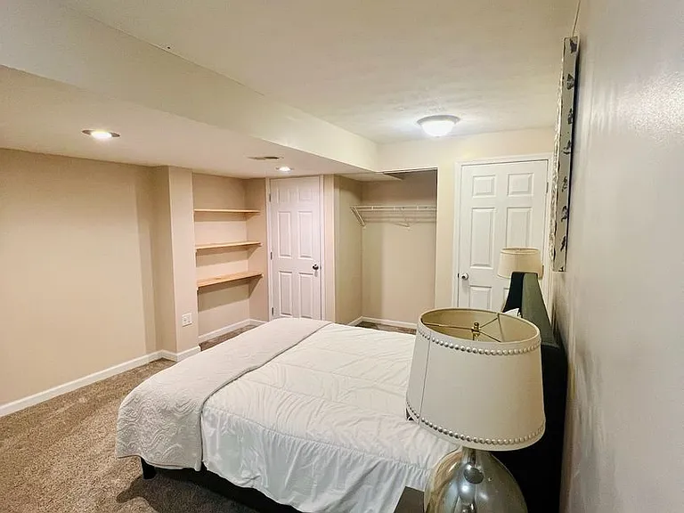 2737 Barnhill Ct — Photo 39